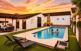 Villa Segovia l Piscina Privada l Bbq l Sala de Juegos l 17 px